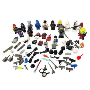 Lego Minifigure Lot of 14 Figures With Accessories and Extra Parts